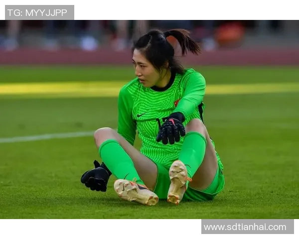 女足球星赠送袜子背后的故事和那份特别的心意是谁送出的 女足球星赠送袜子背后的故事和那份特别的心意是谁送出的